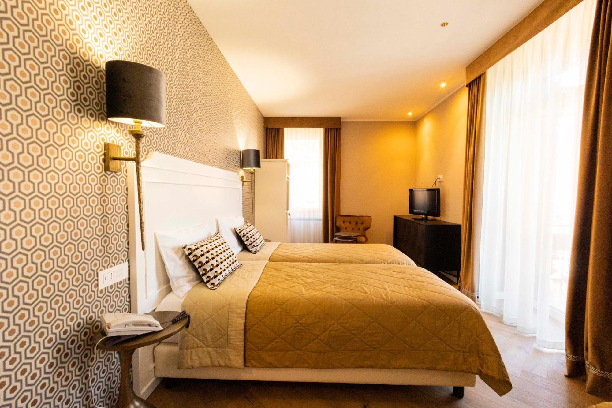 Liberty Hotel 3*